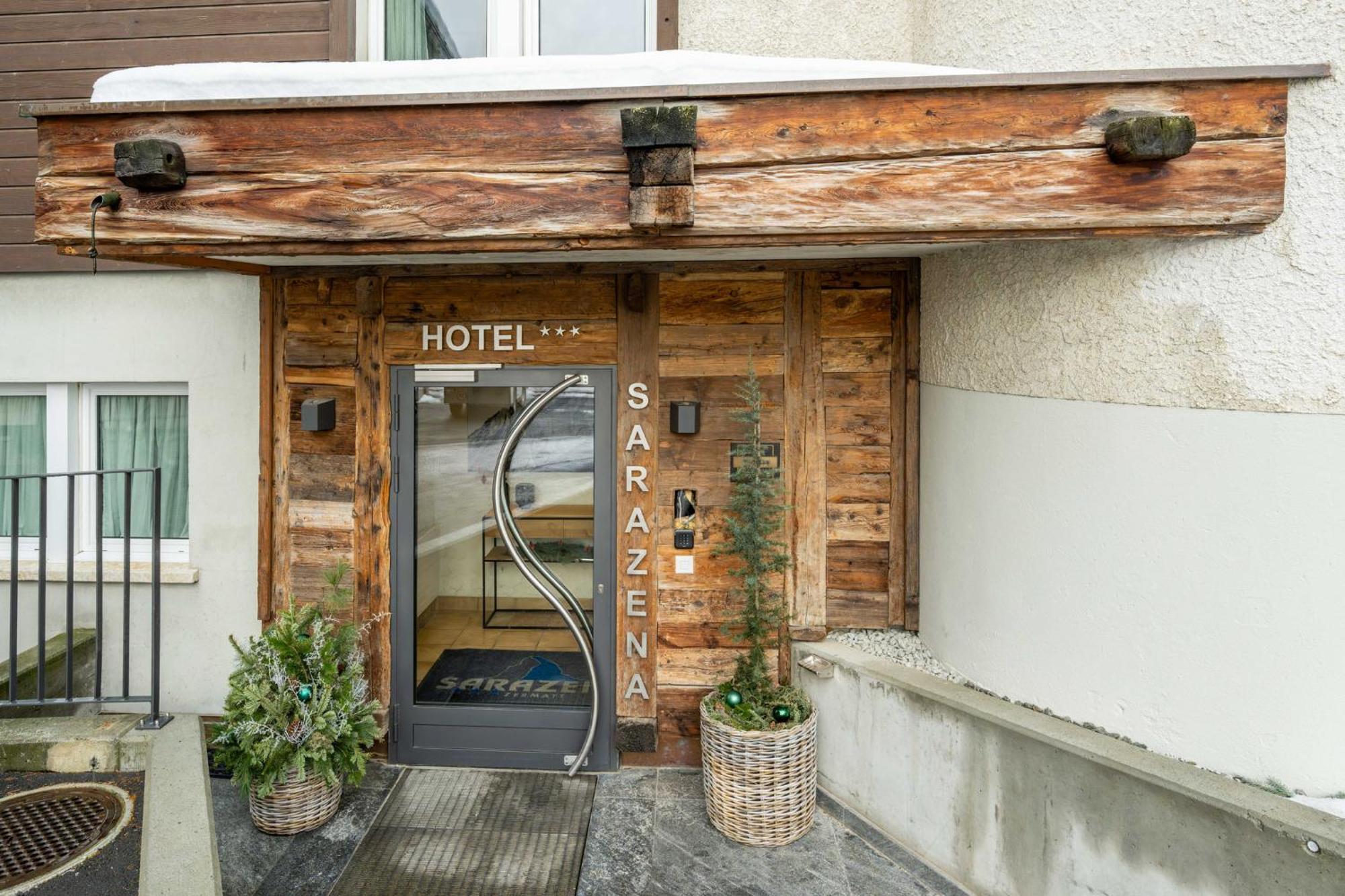 Hotel Sarazena Zermatt Bagian luar foto
