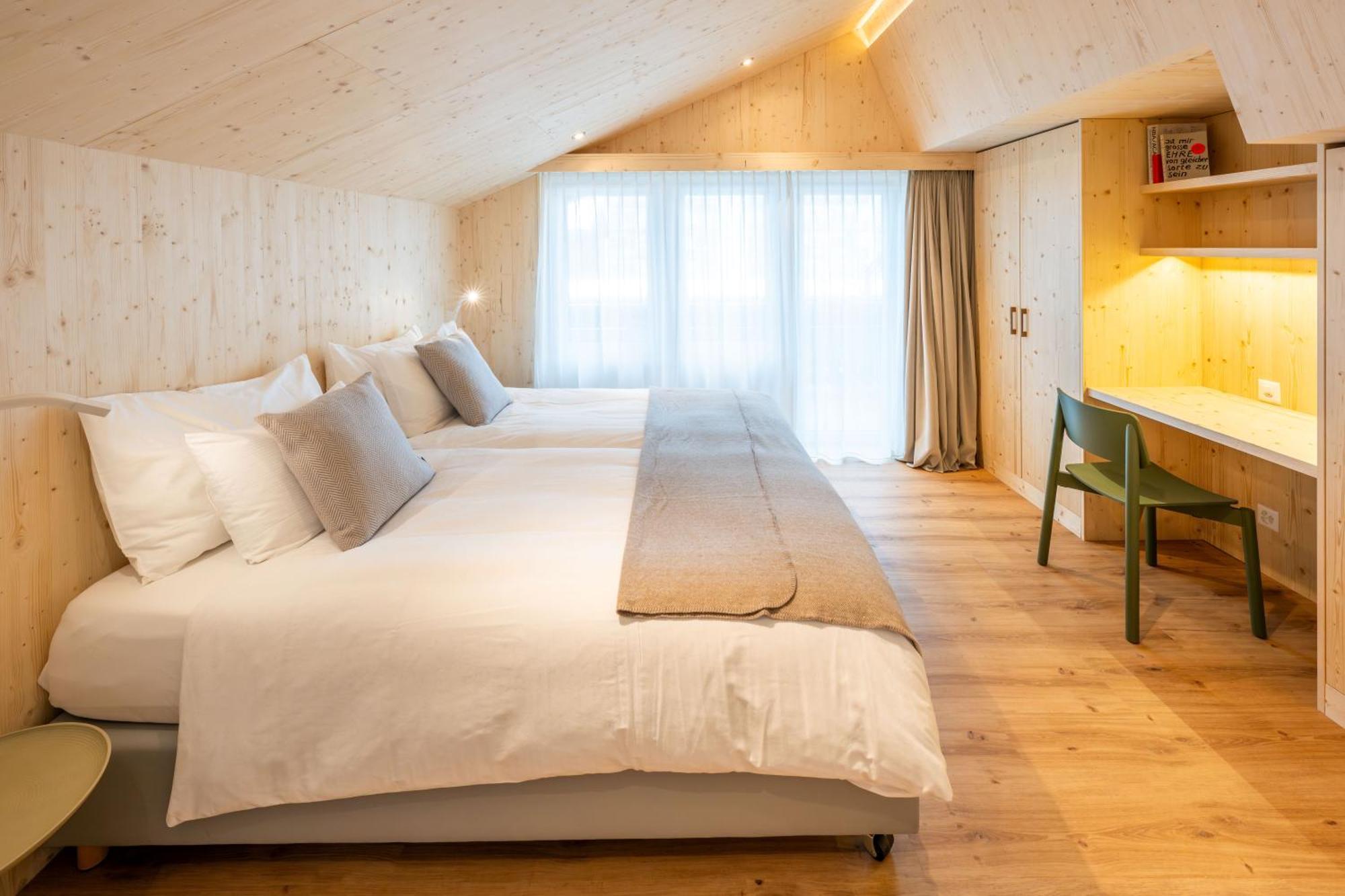 Hotel Sarazena Zermatt Bagian luar foto